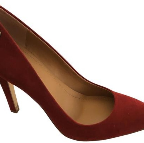 Calvin Klein Brady Wine Pumps - Picture 3 of 8